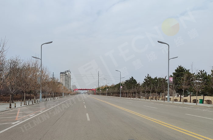 smart street light screen